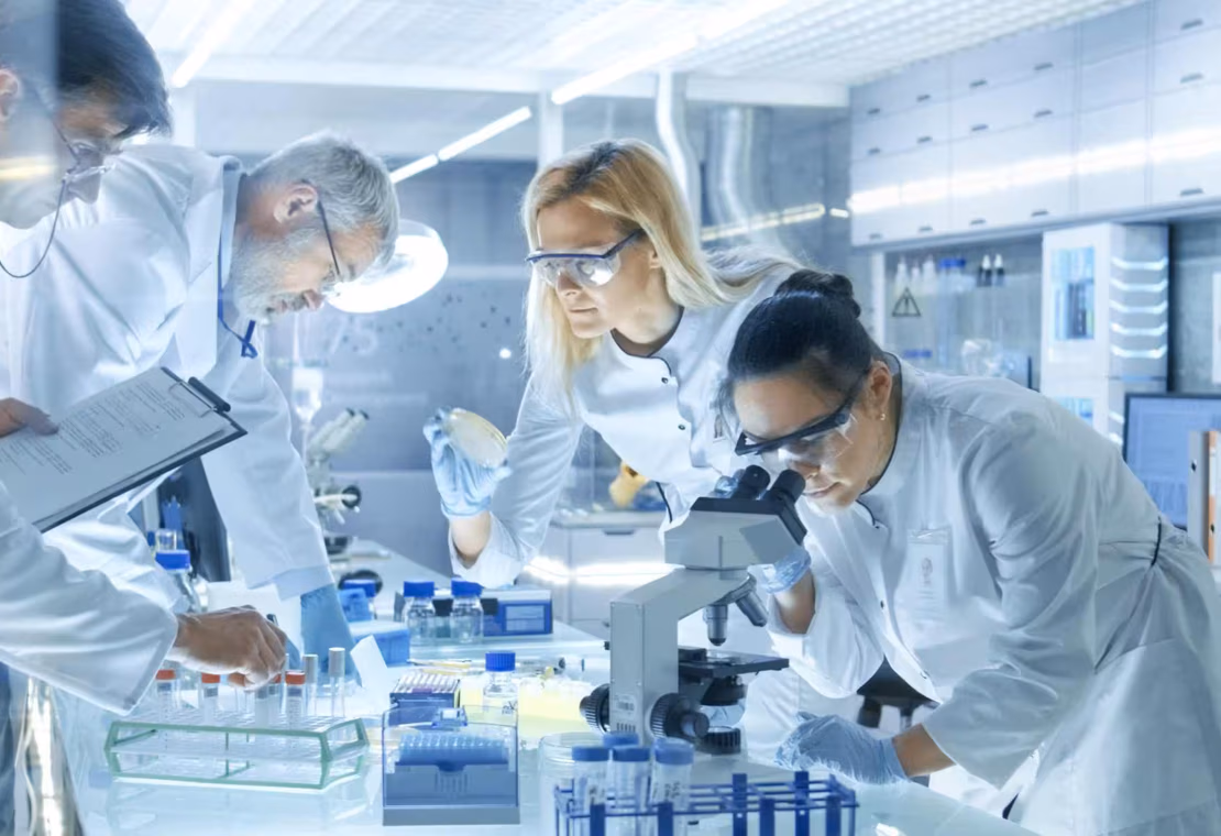 Labore und Spitäler